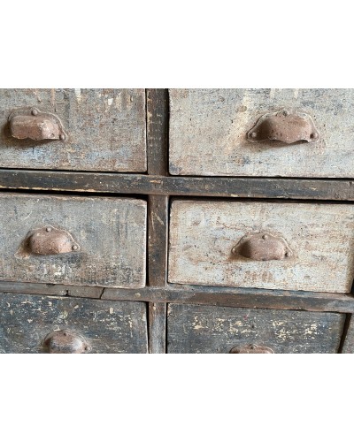 Ancien meuble de métier