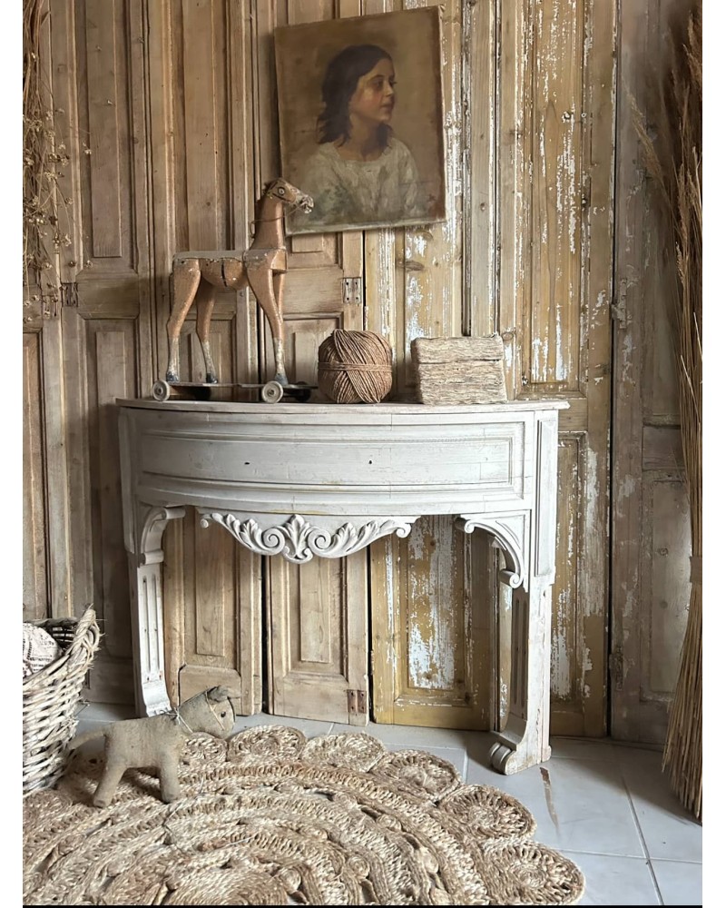 Manteau De Cheminée Beliani BAUDIN – MDF Blanc, 100x110x22 Cm, Style Traditionnel