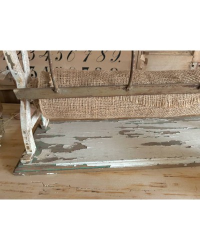 Ancien dévidoir à papier d'emballage