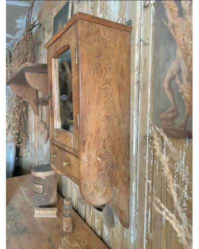Ancienne barbière , petit armoire vintage avec miroir